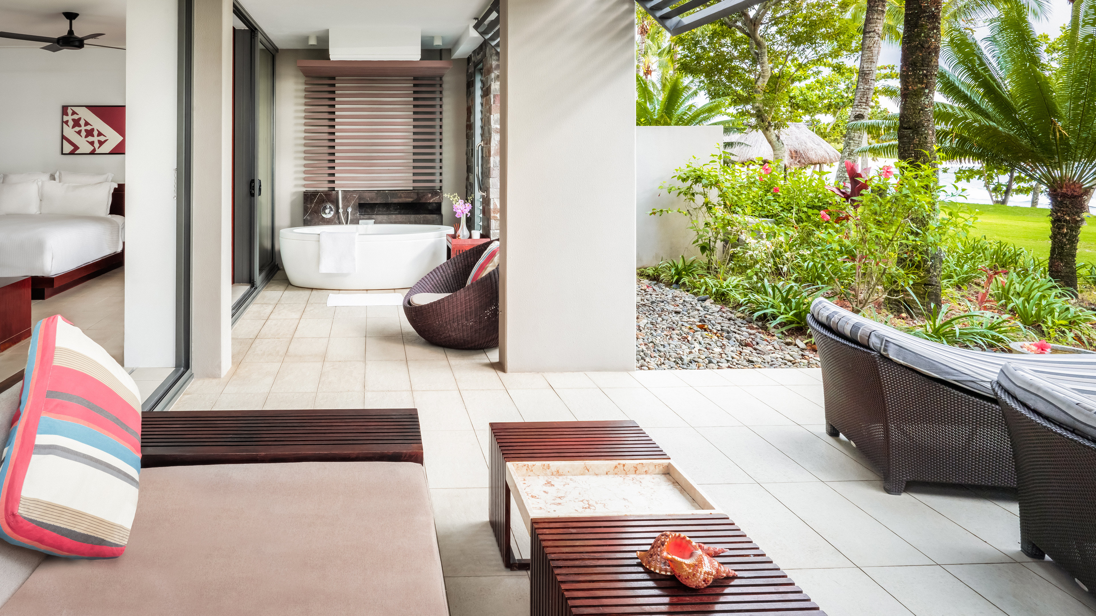 InterContinental Fiji Golf Resort and Spa 10/76