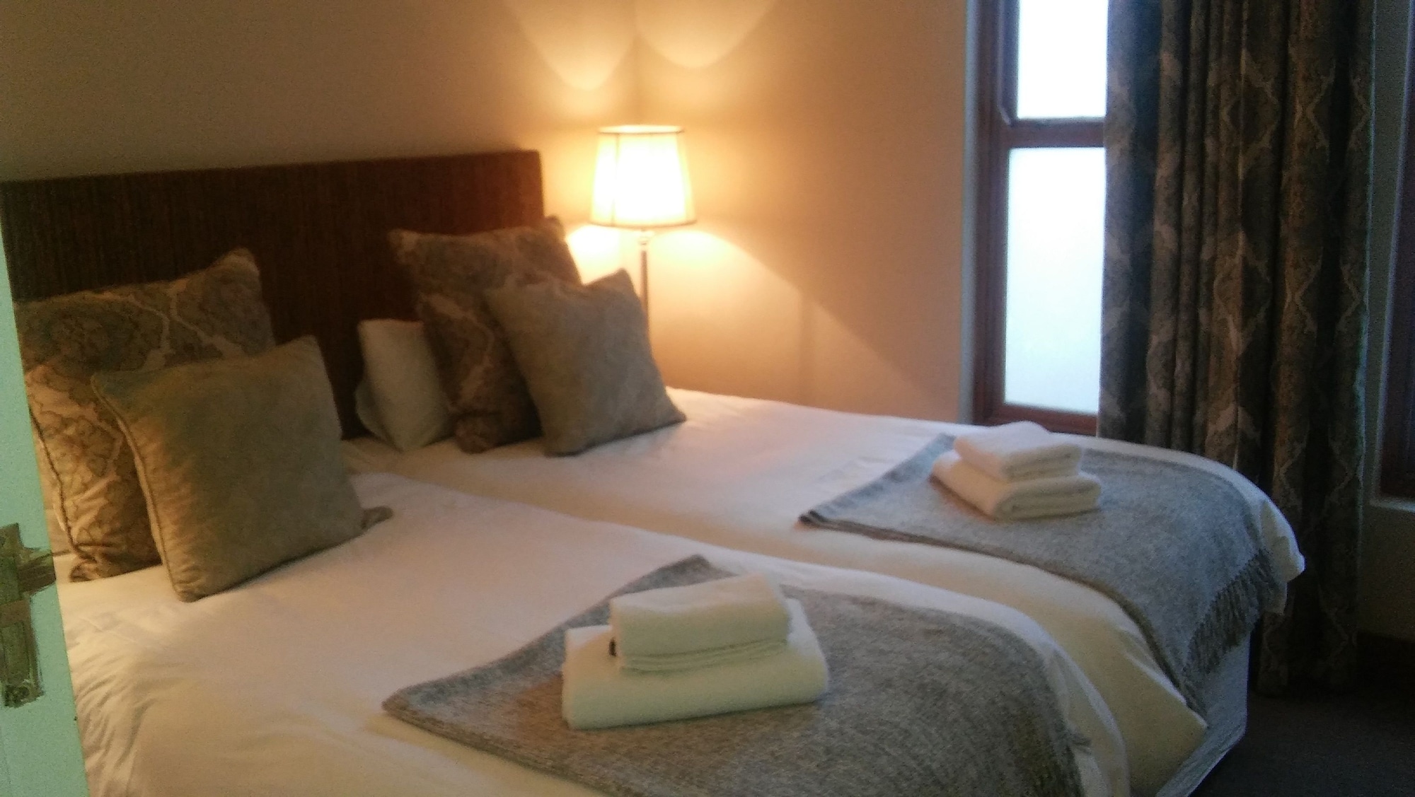 Self Catering, Family, Apartment