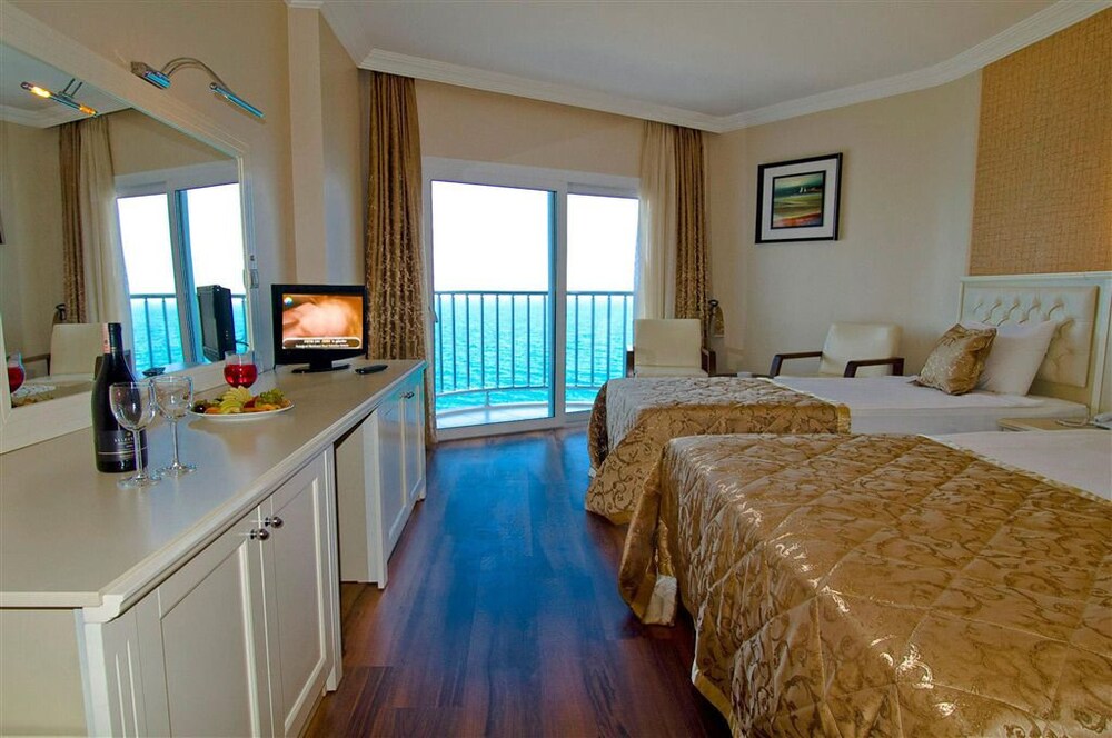Royal Sebaste Hotel 7/42