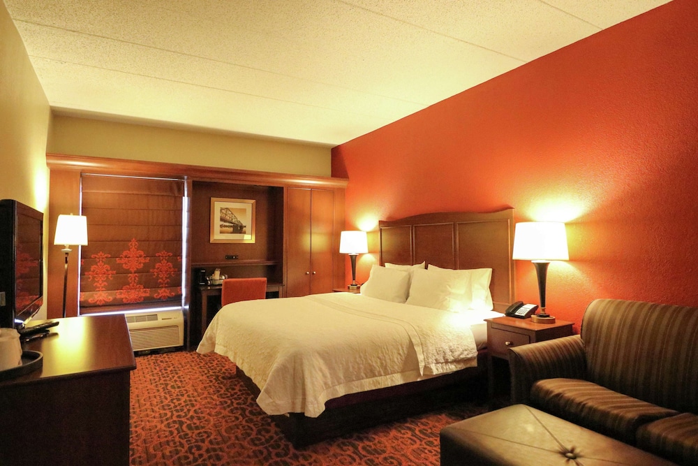 Hampton Inn Columbus South 11/45