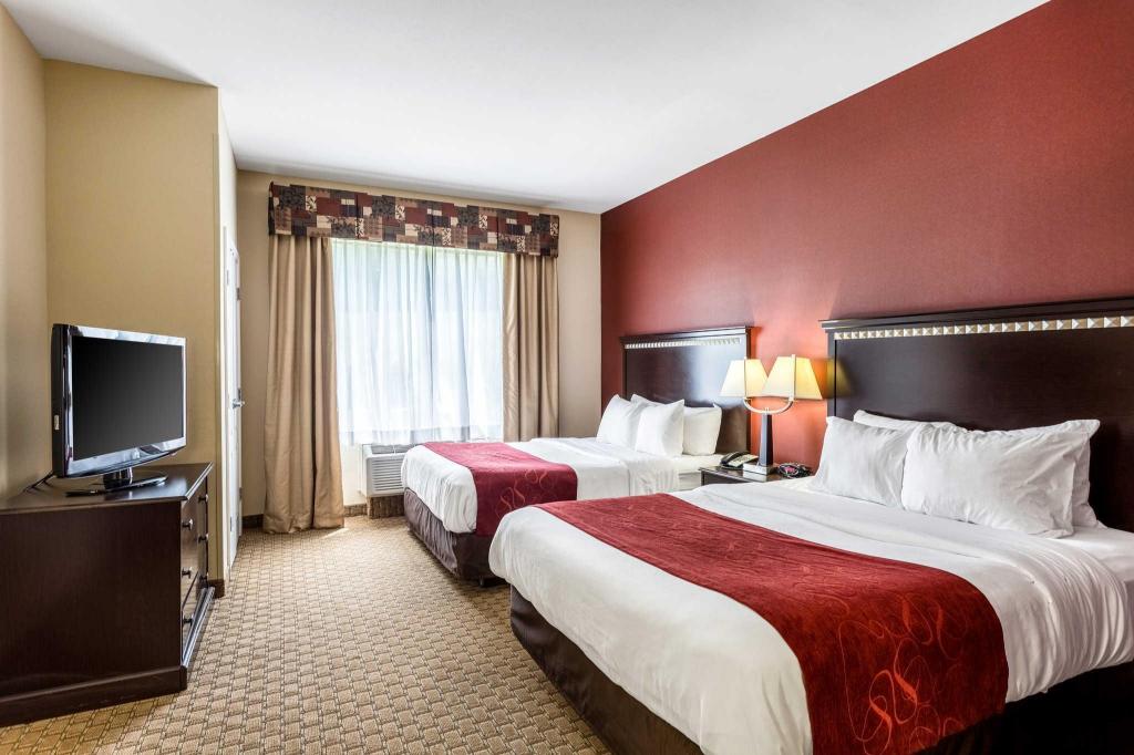 Upgrade, Suite, 2 Queen Beds