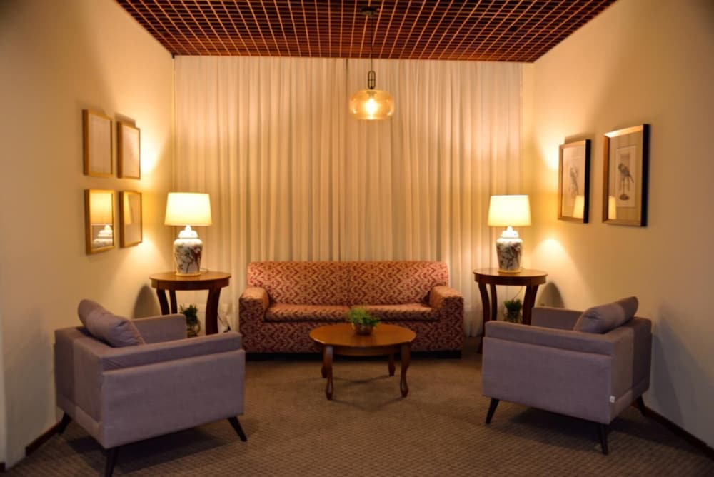 Hotel Majestic 32/49