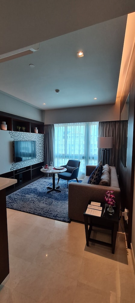 Somerset Bencoolen Singapore 17/24