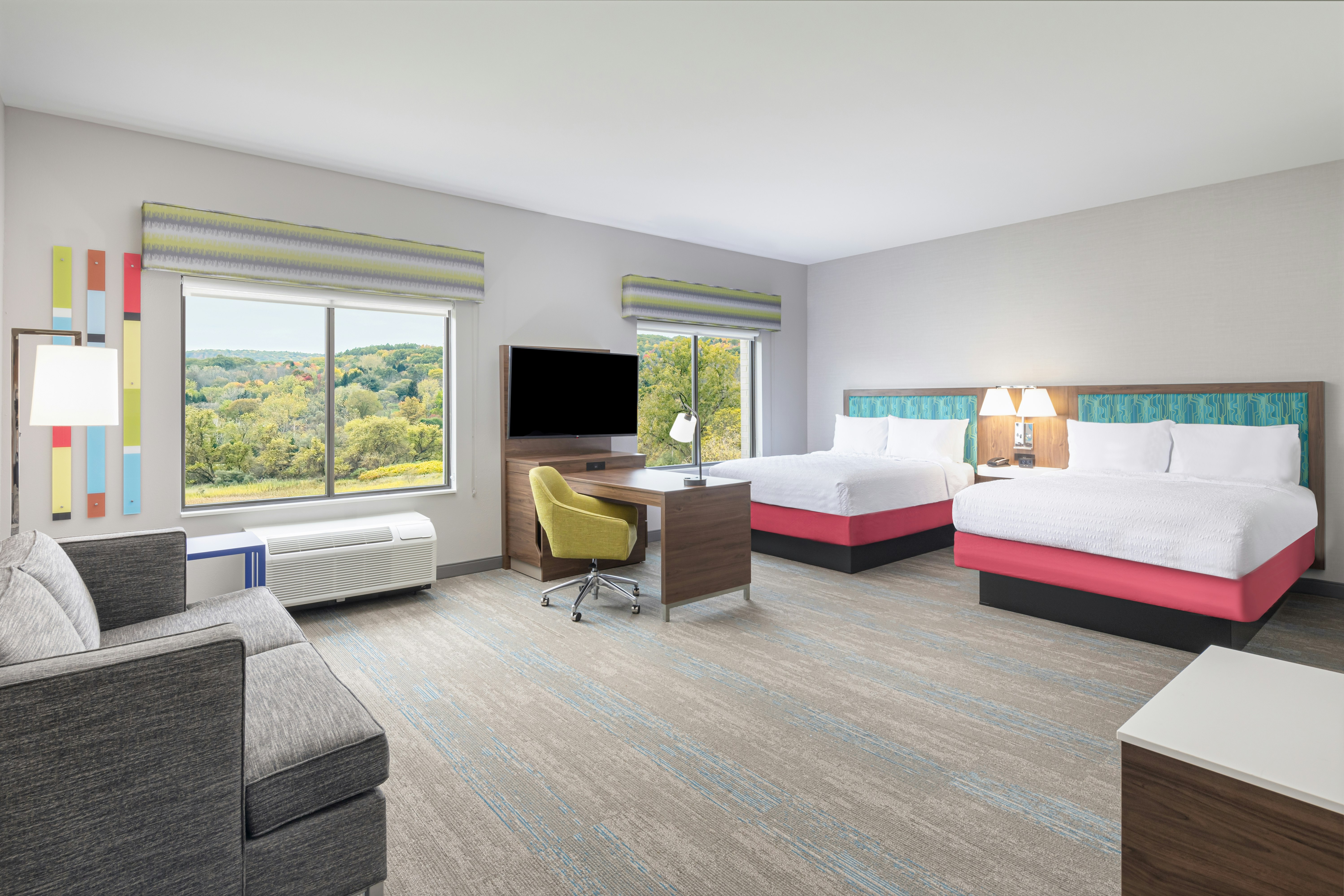 Studio, 2 Queen Beds, Hampton Inn Hornell 2/4