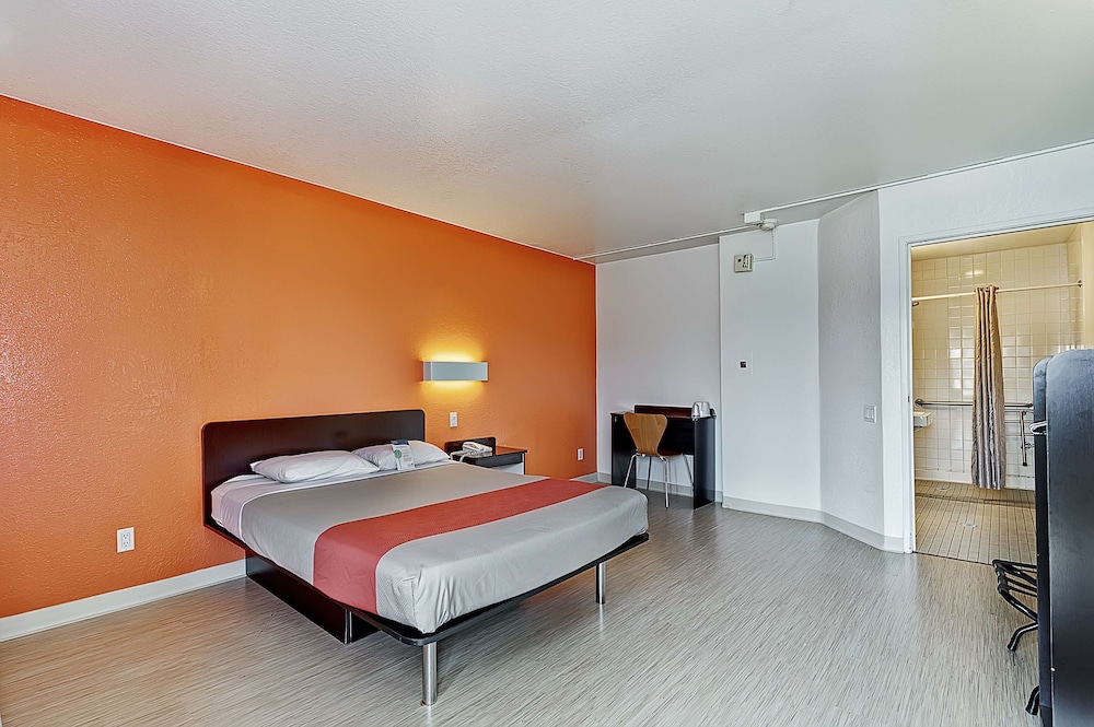 Motel6 Villa Park, IL - Chicago West 33/65