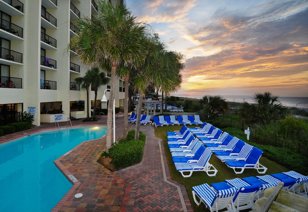 Sea Crest Oceanfront Resort photo4