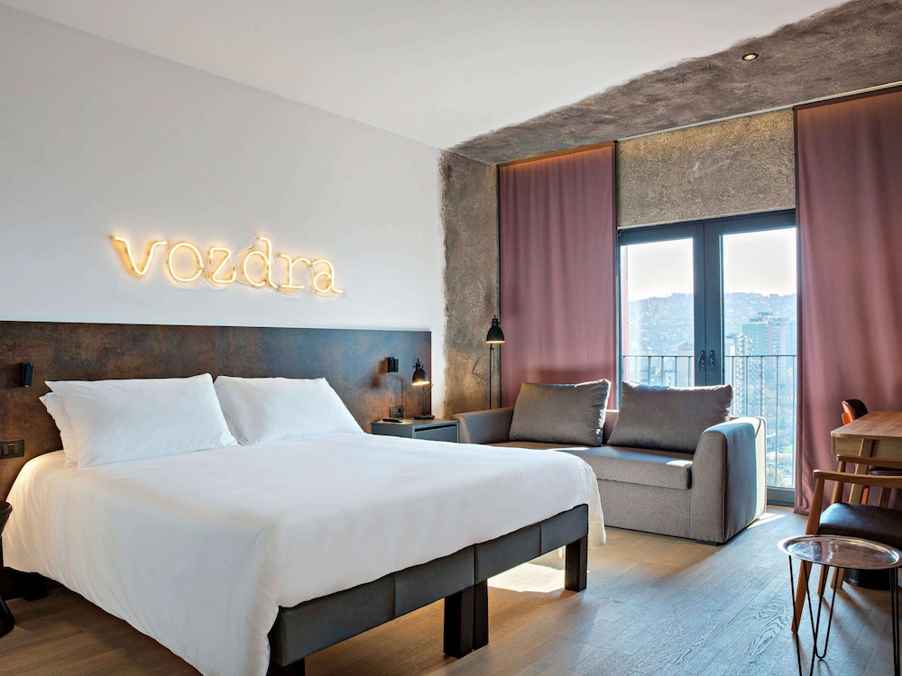SUPERIOR, DOUBLE BED, SOFA