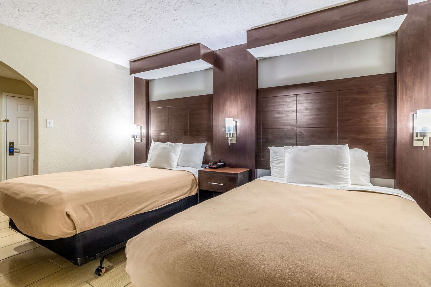 Rodeway Inn & Suites Houston near Medical Center 13/32