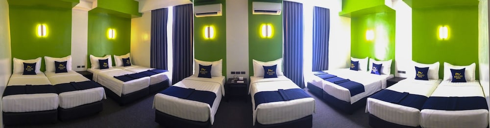 Mezzo Hotel 35/42