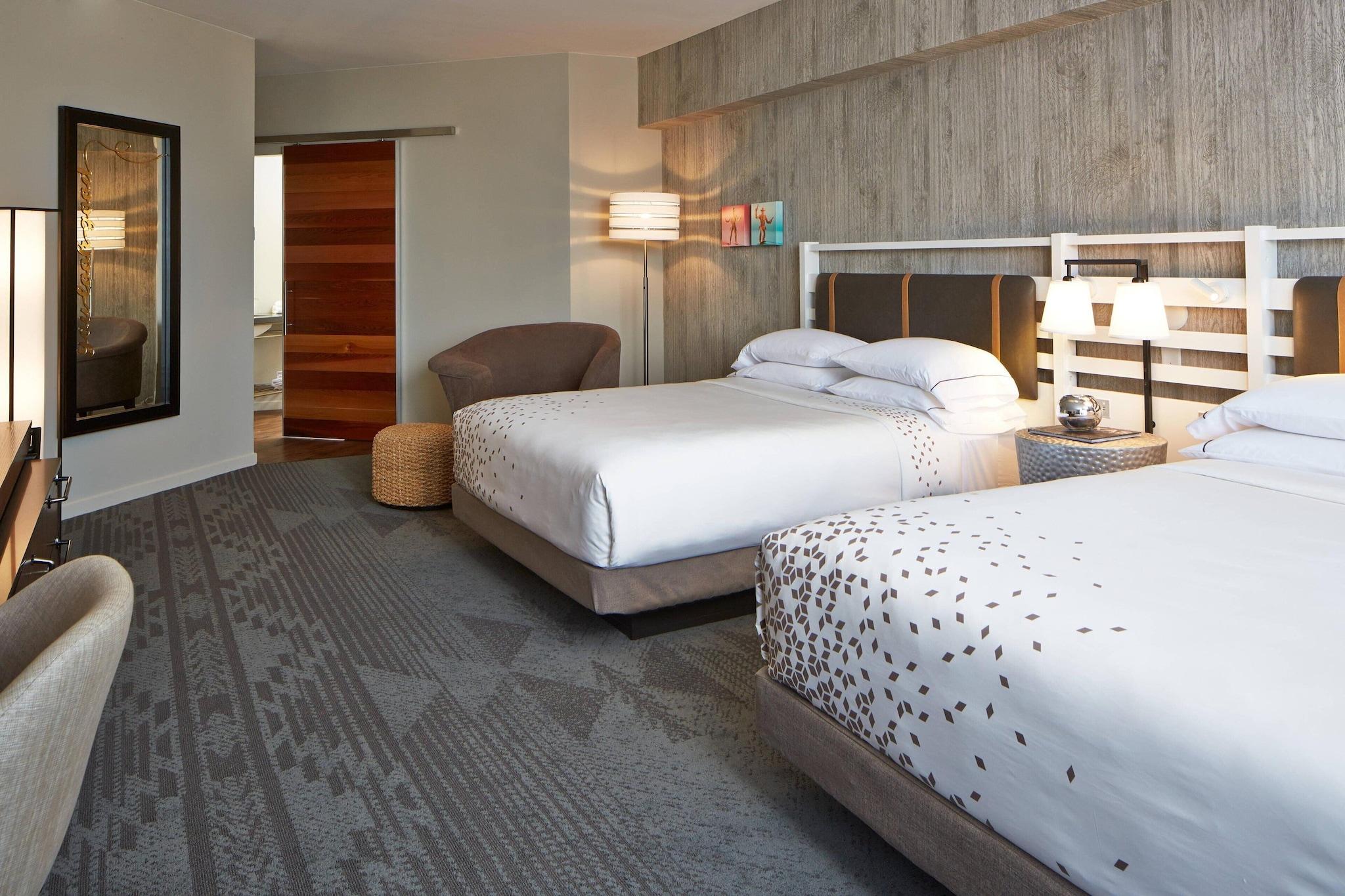 1 Bedroom, Suite, 2 Queen Beds
