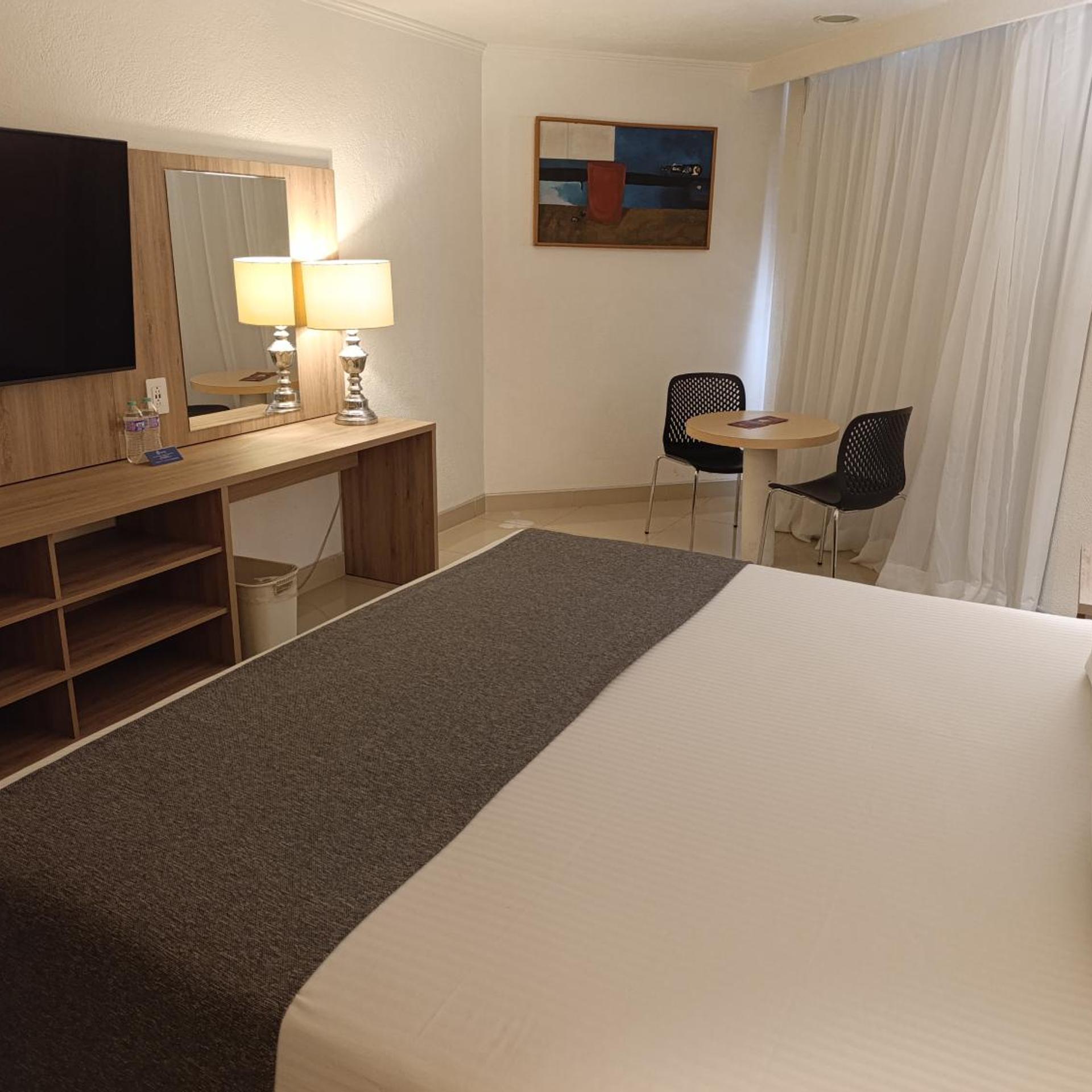 غرفة قياسية بسرير كوين، Hotel Laffayette 5/10