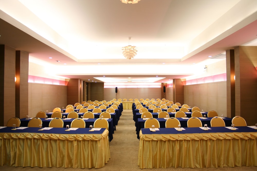 Baiyoke Suite 53/63