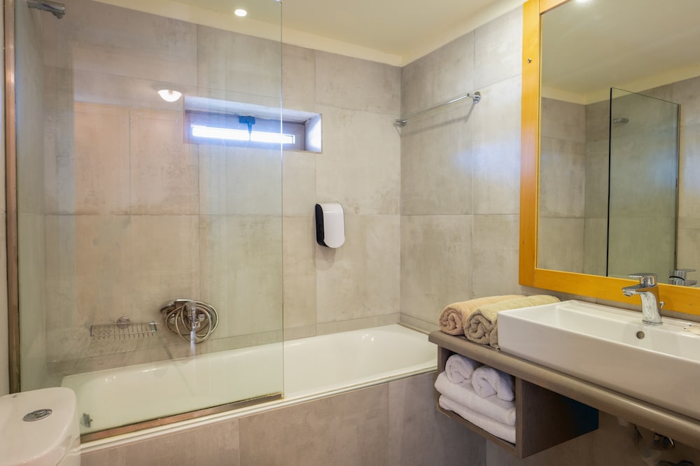 Ariadne Beach - Adults Only 62/62