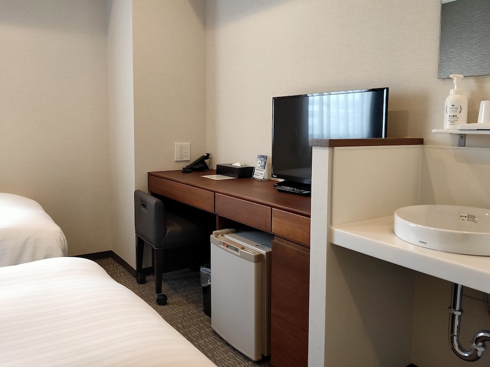 Bande Hotel Tempozan 42/43