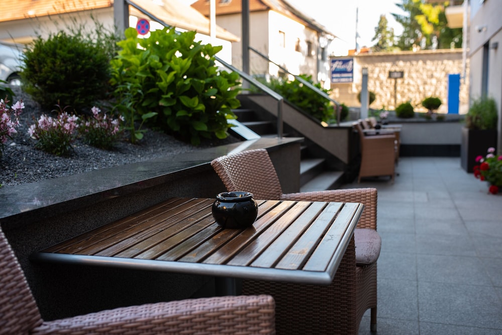 Hotel Blue Garni 42/58