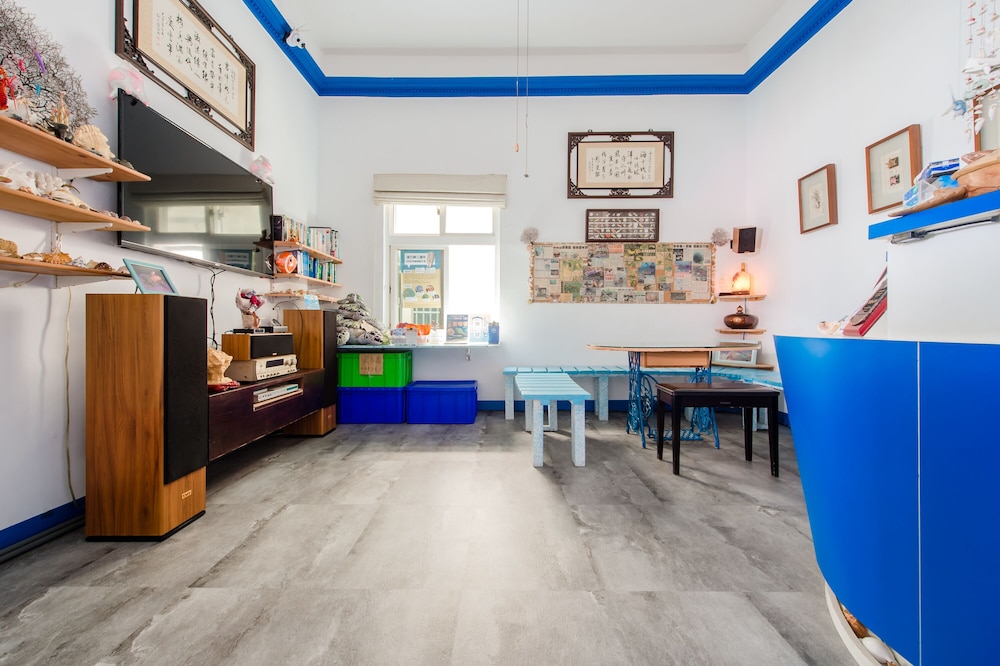 Ocean B&B 25/50