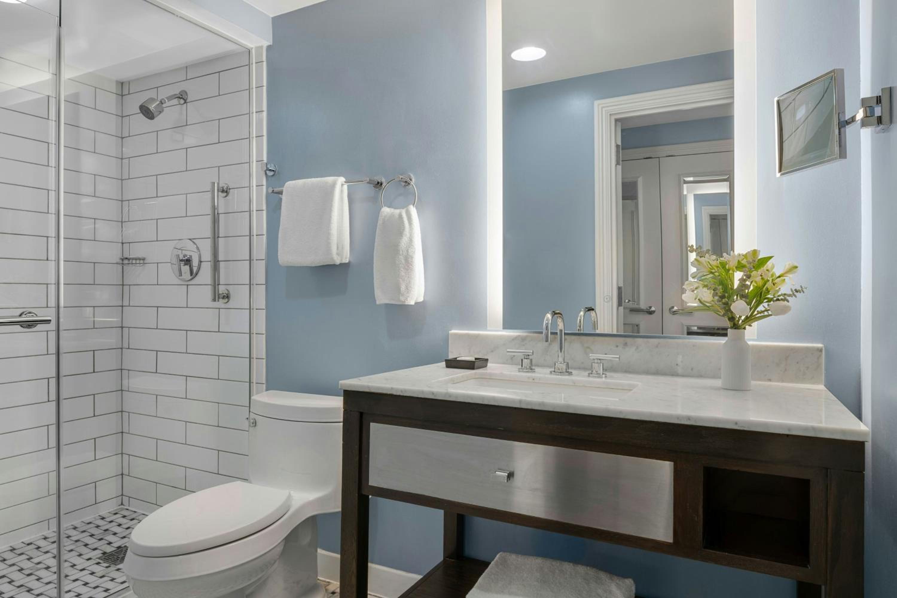 Junior Suite, Marriott Vacation Club Pulse At the Mayflower Washington D C 7/9