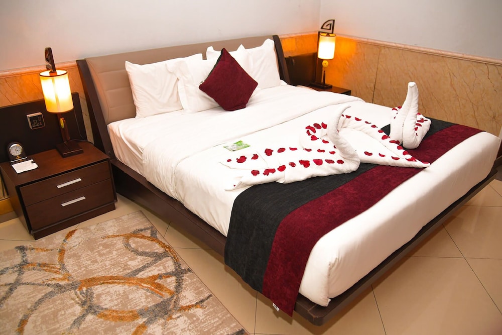 Great Wall Hotel 10/23