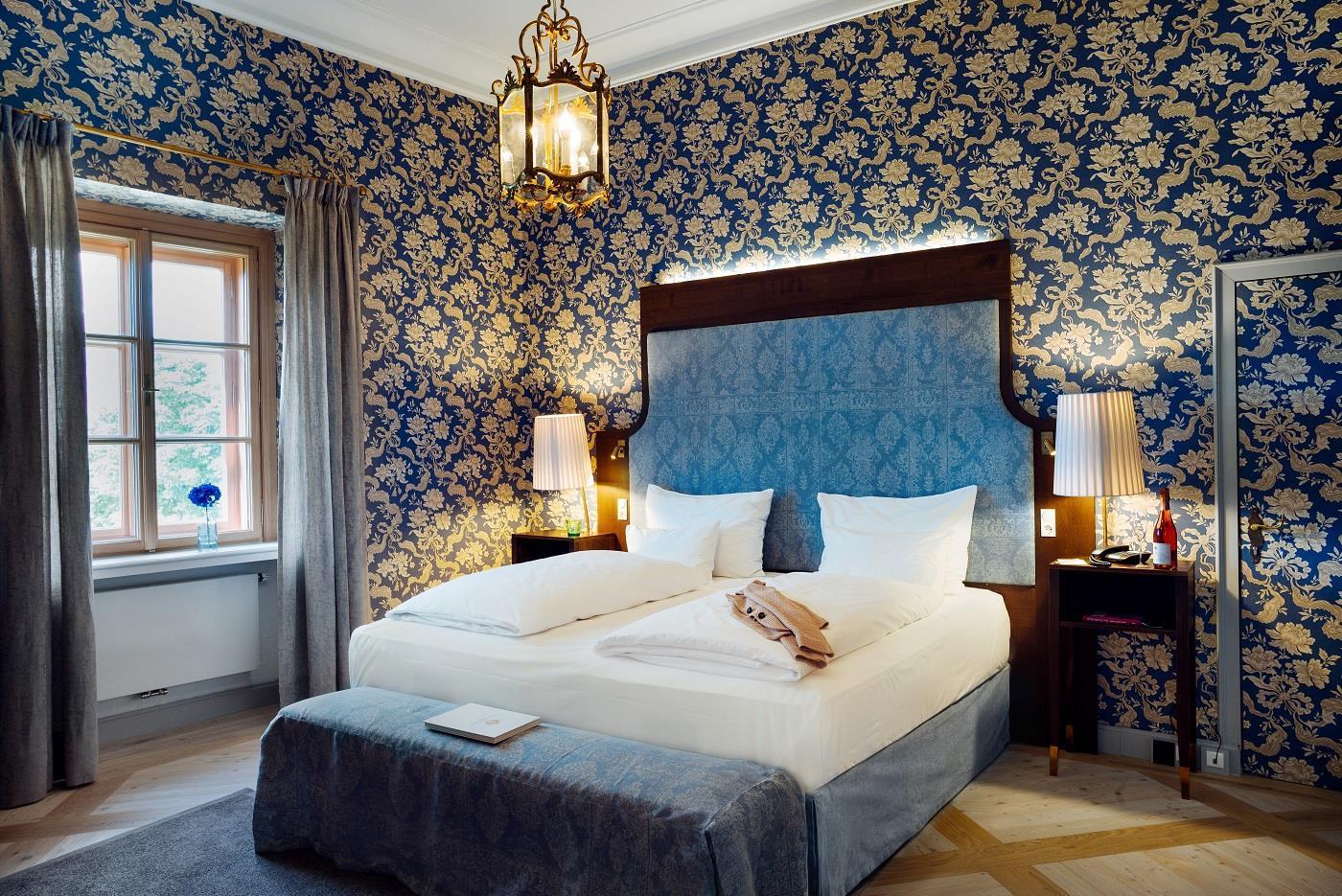 Castle, Suite