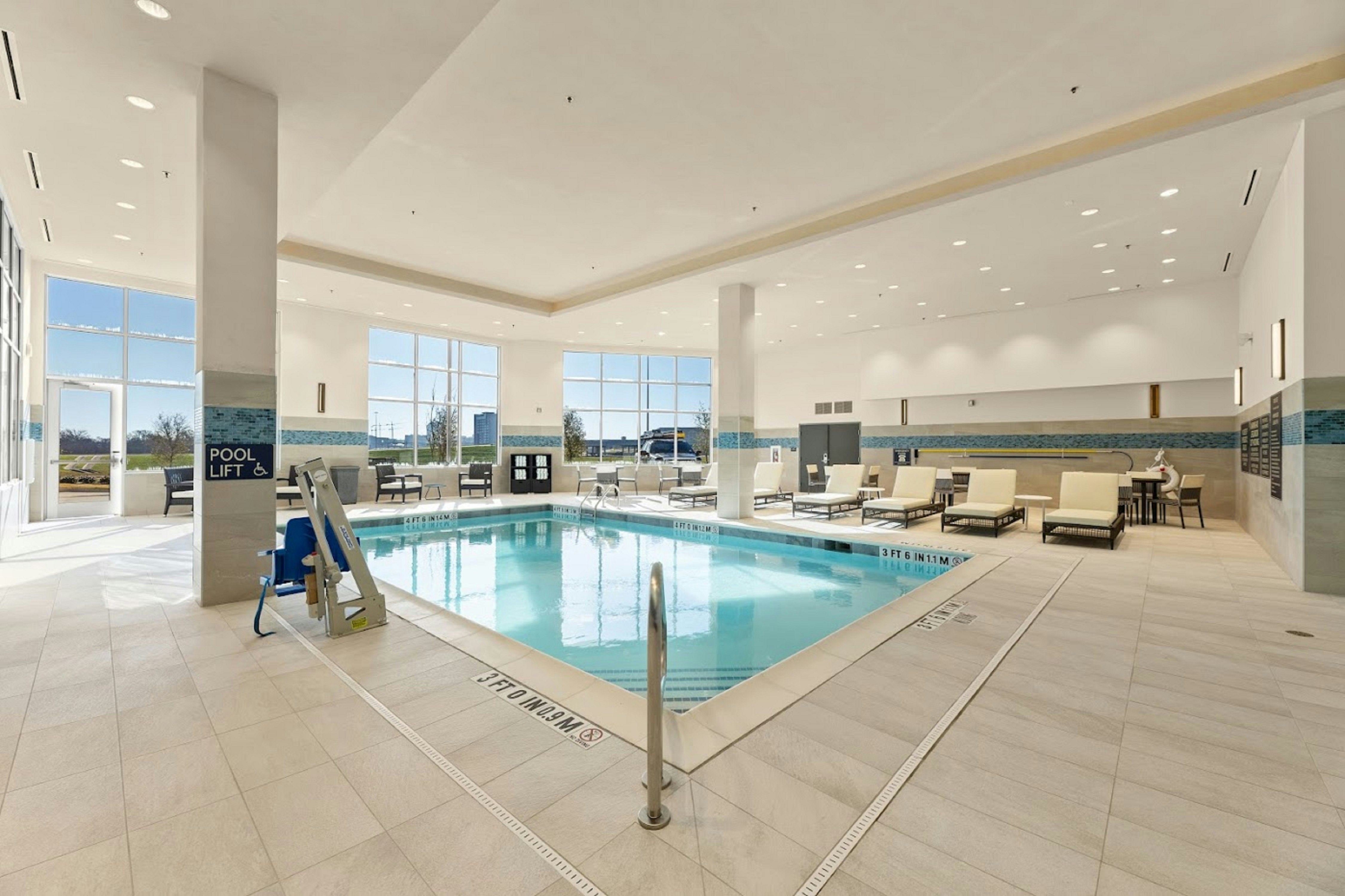 Embassy Suites by Hilton Irving Las Colinas 16/34