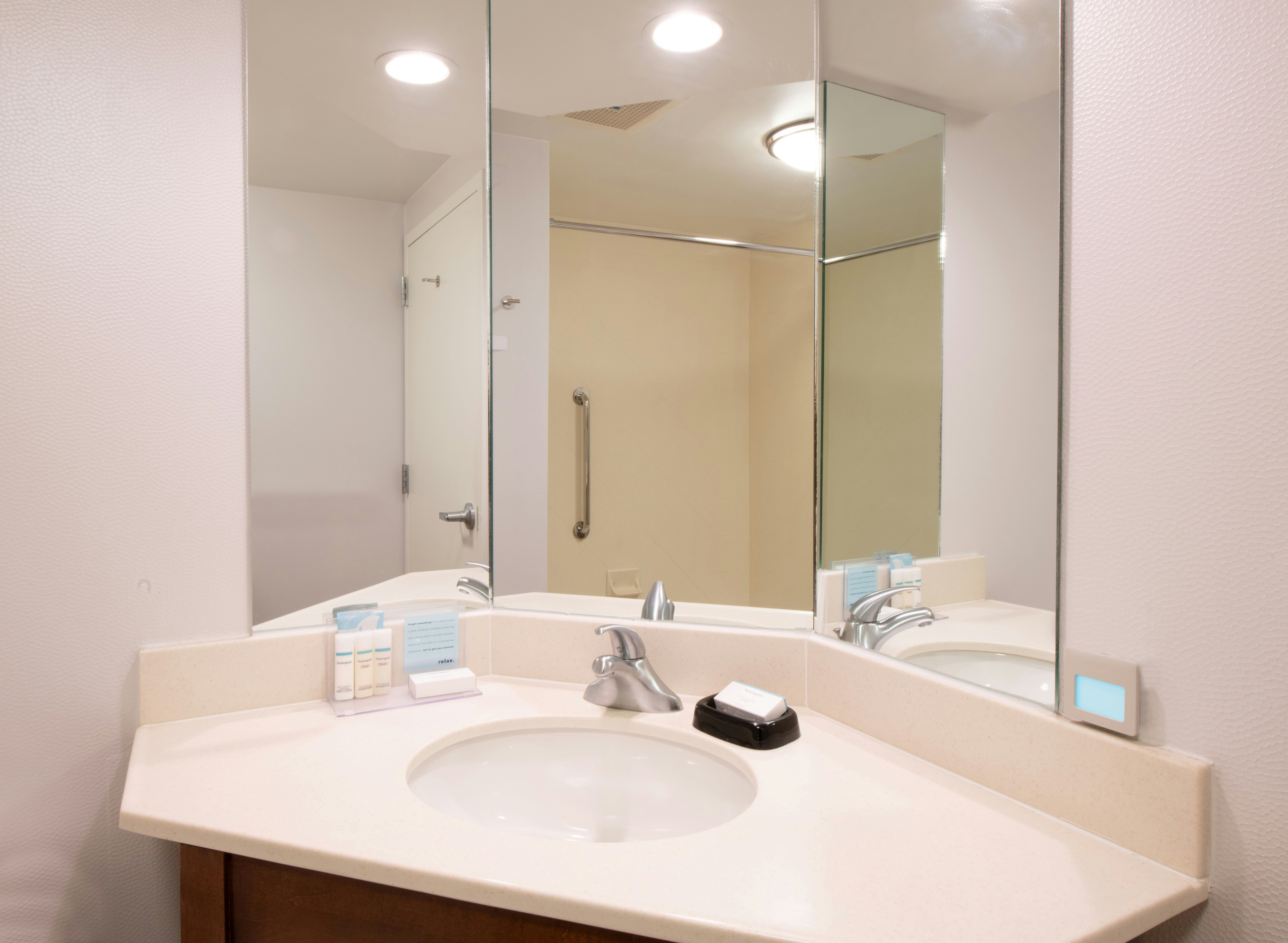 Hampton Inn and Suites Rochester/Victor 60/60