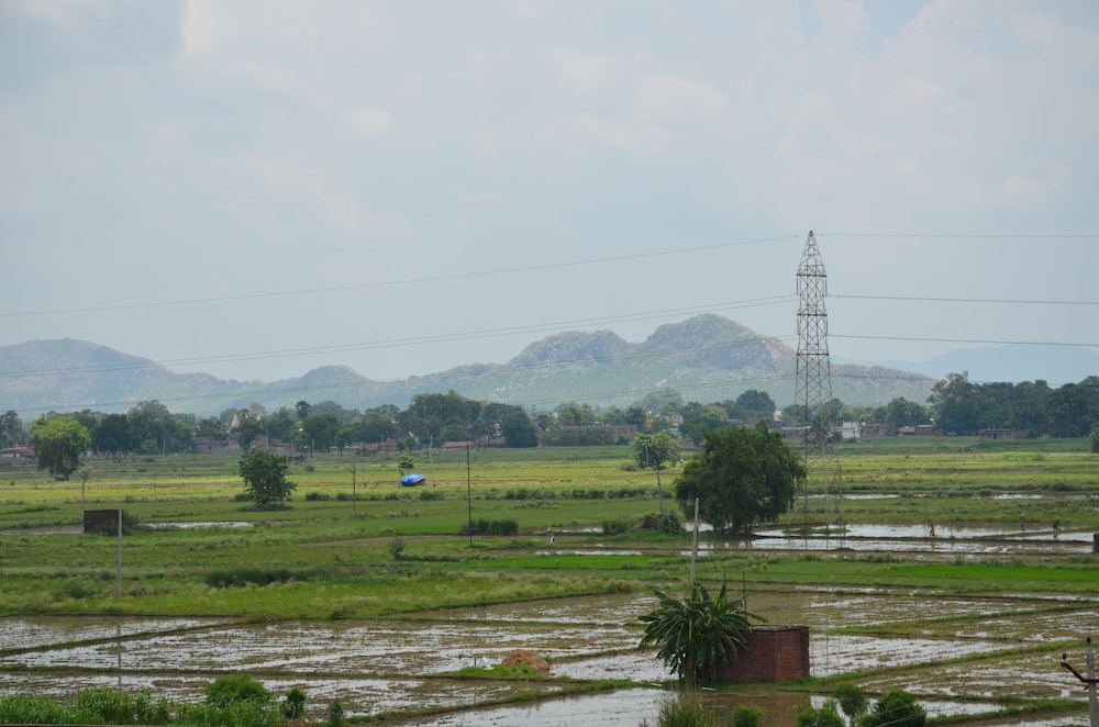 Hotel Bodh Vilas 32/37