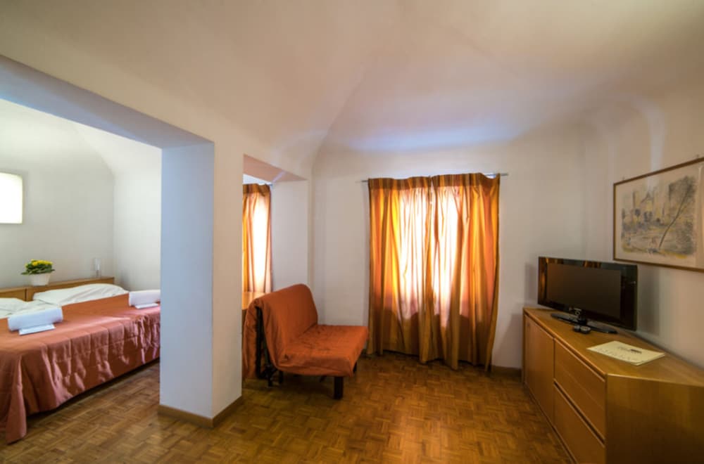 La Vecchia Cartiera 36/49