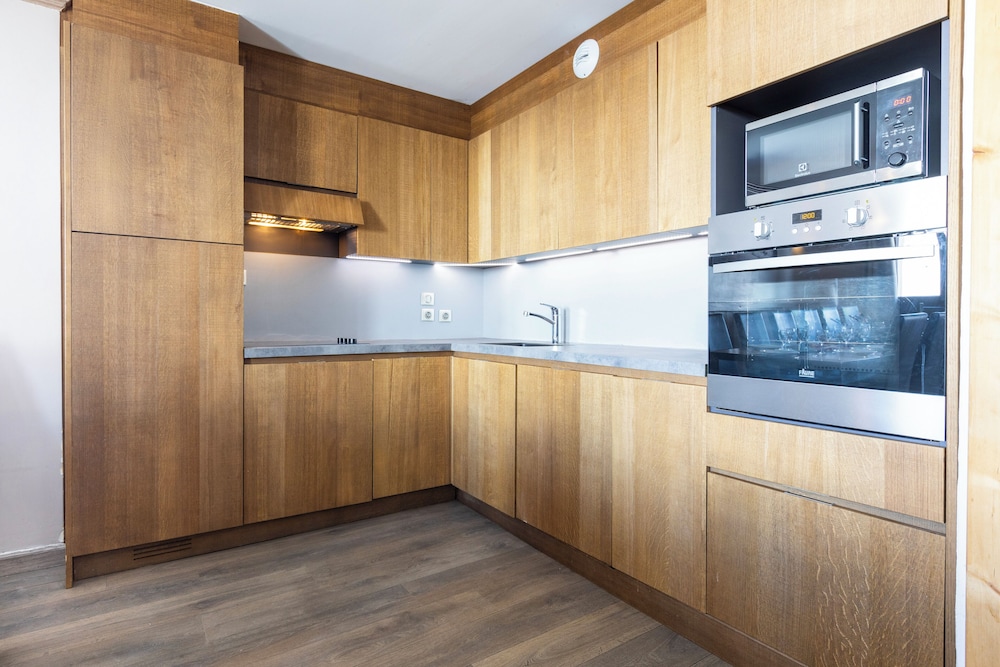 RESIDENCE HERMINE 8/70