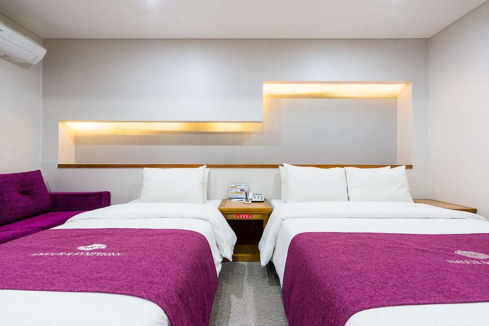 Suwon Symphony Tourist Hotel 17/52
