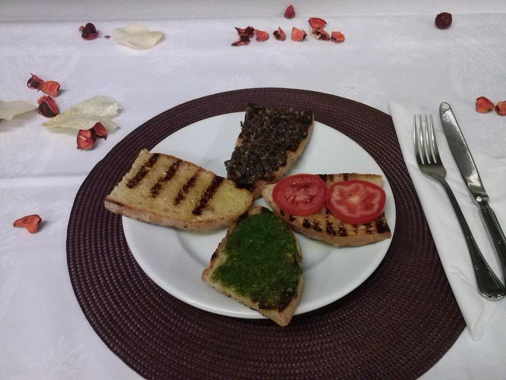 Hotel Cavalieri 18/50