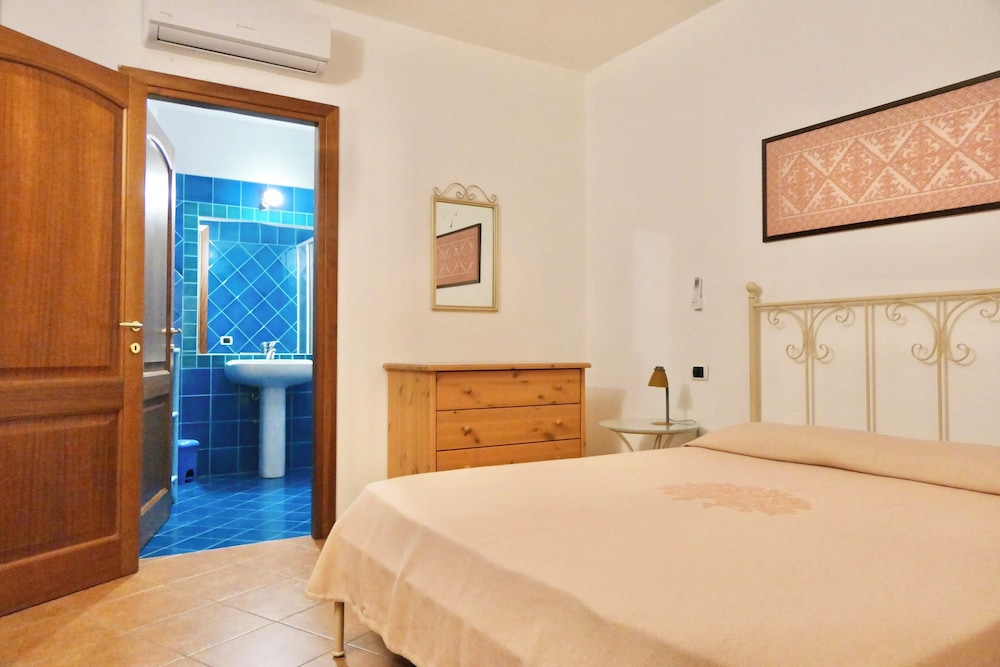 Il Borgo Di Punta Marana 10/50
