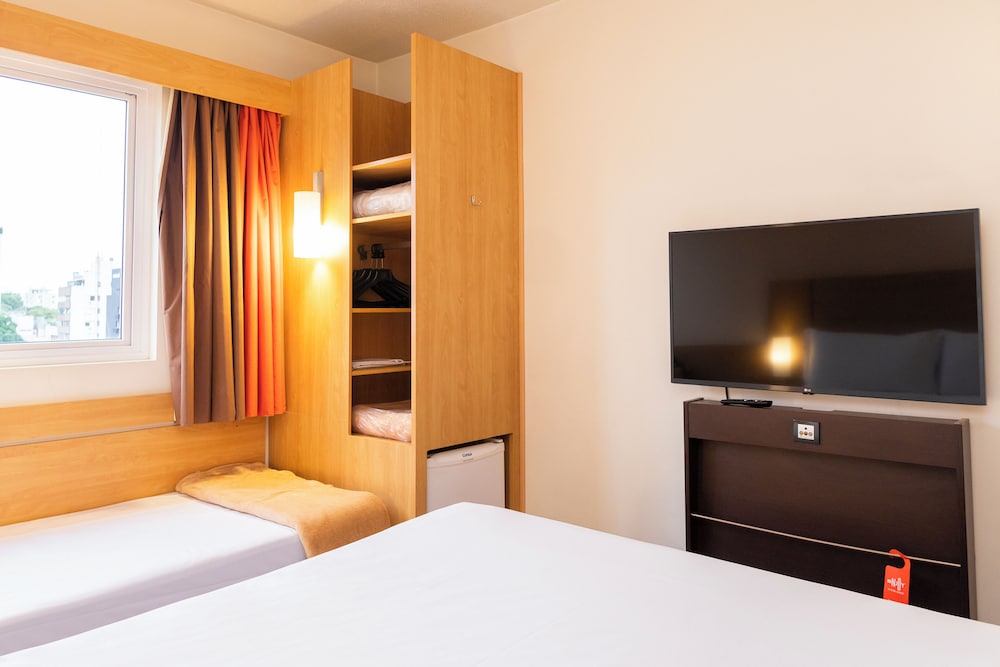 غرفة قياسية بسرير مزدوج وسرير فردي، Ibis Porto Alegre Moinhos De Vento 3/10