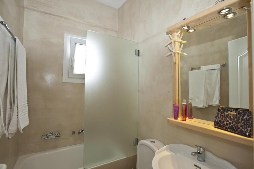 Yanna Luxury Suites 39/47