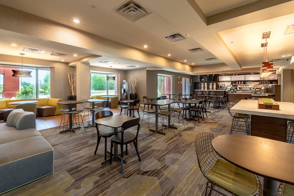 Courtyard by Marriott Bryan College Station 24/29