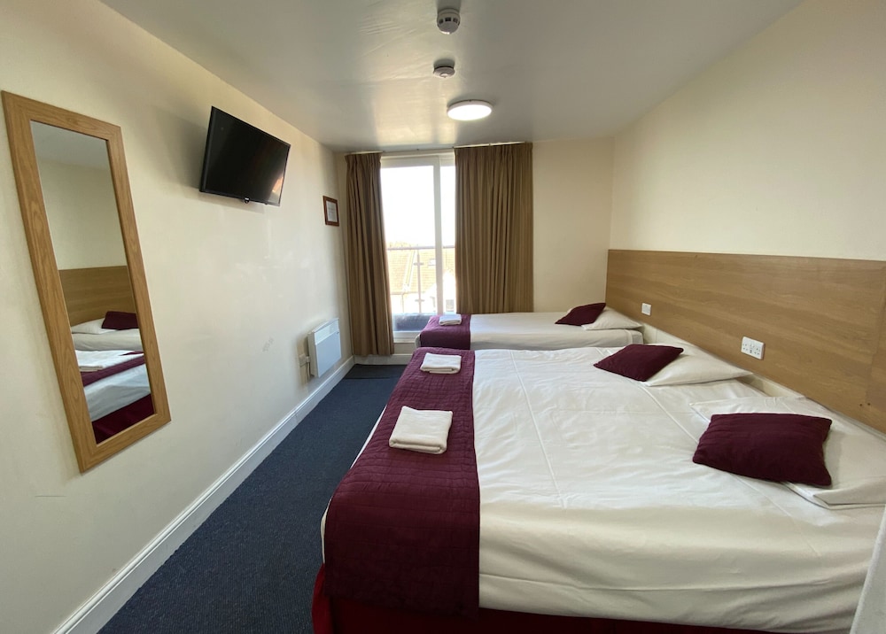 Premierlux Serviced Apartments 13/62