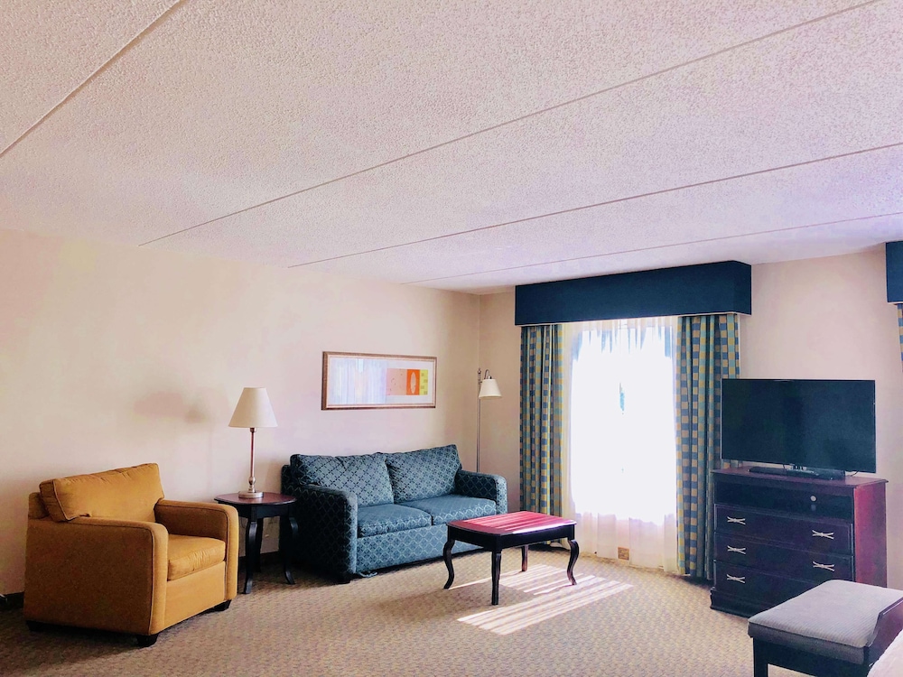 Hampton Inn Syracuse Clay 29/41