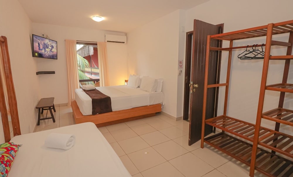 Hotel Pousada Saudosa Maloca 77/77