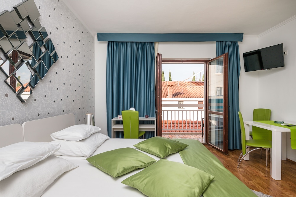 Villa Voinic 27/50