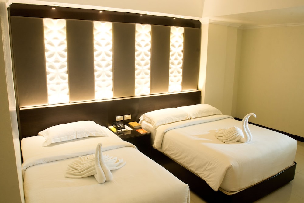 M Citi Suites 15/55
