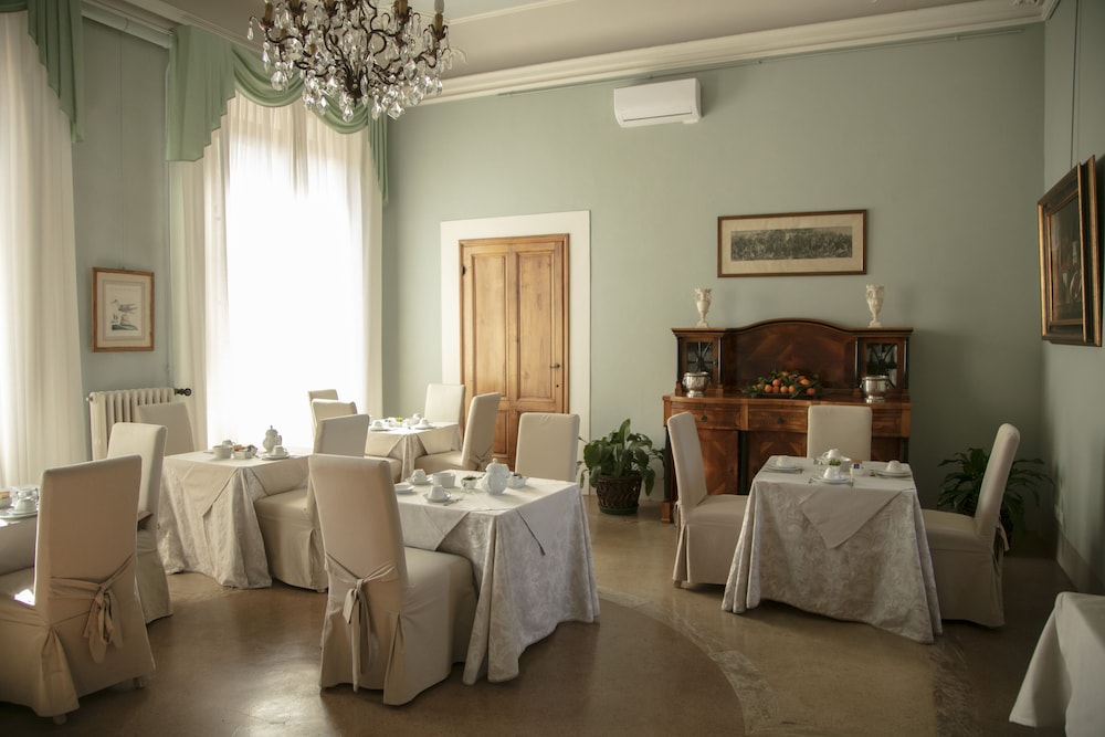 Hotel Palazzo Guadagni 38/47