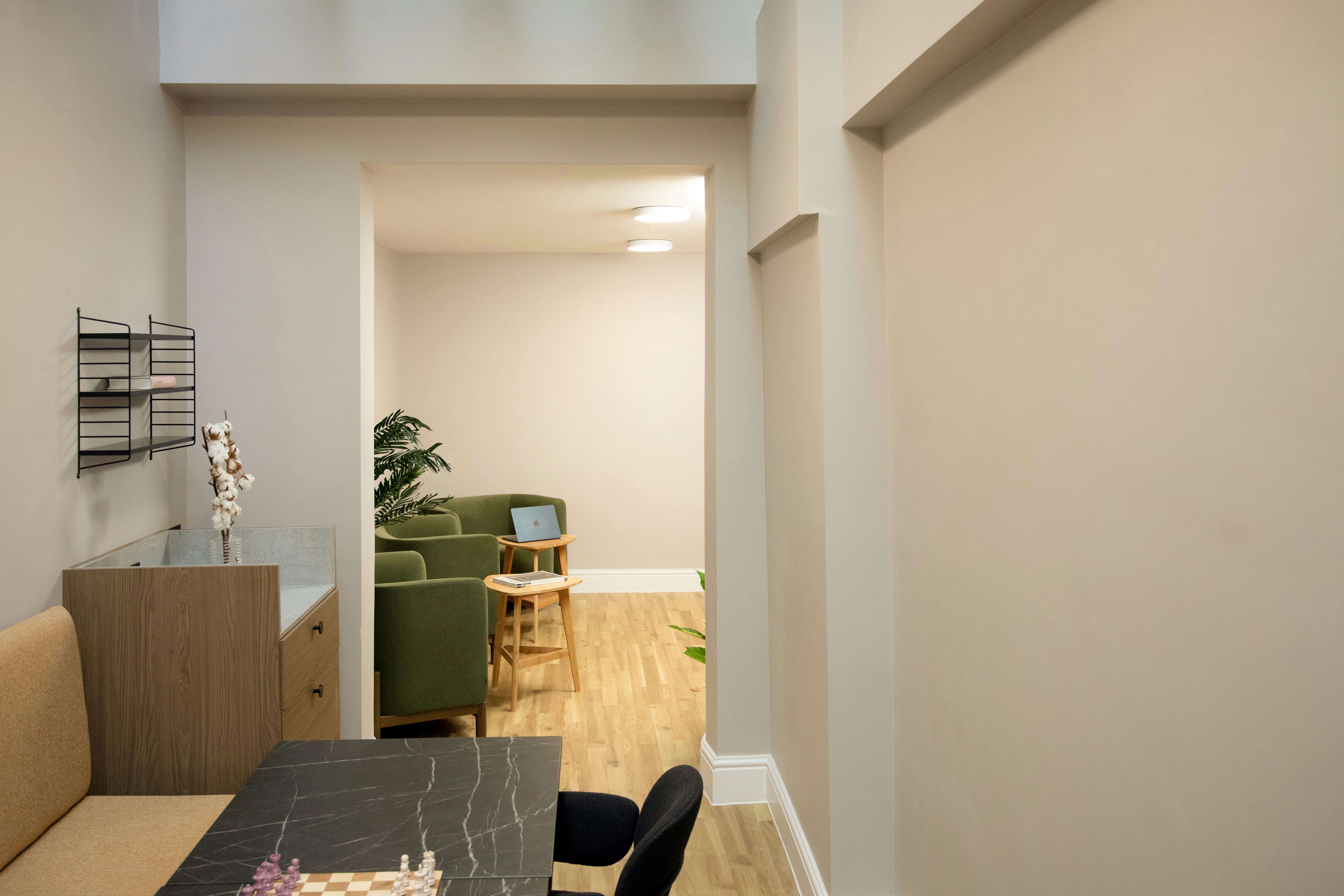 KENSINGTON SUITE HOTEL 14/19