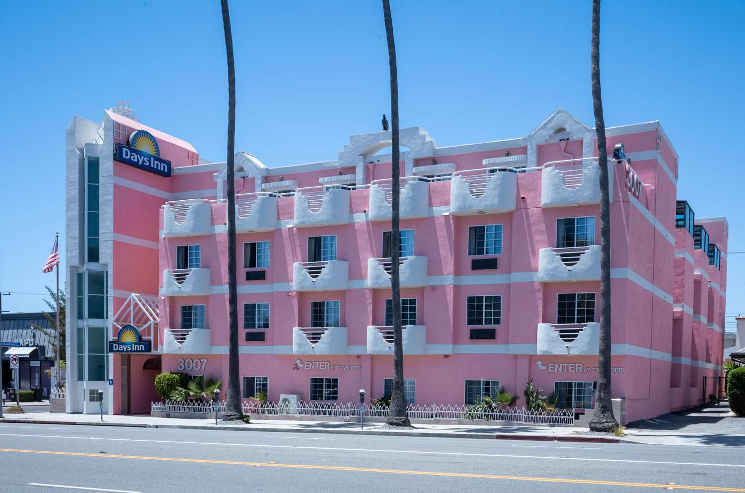 Days Inn by Wyndham Santa Monica 2/45