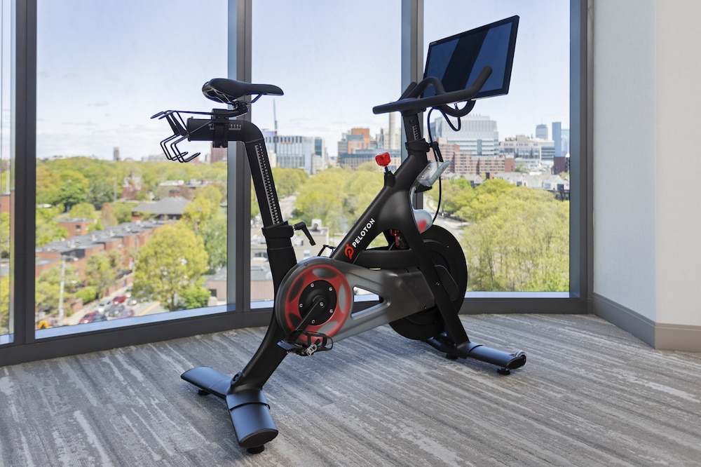 Hilton Garden Inn Boston Brookline Ma 29/57