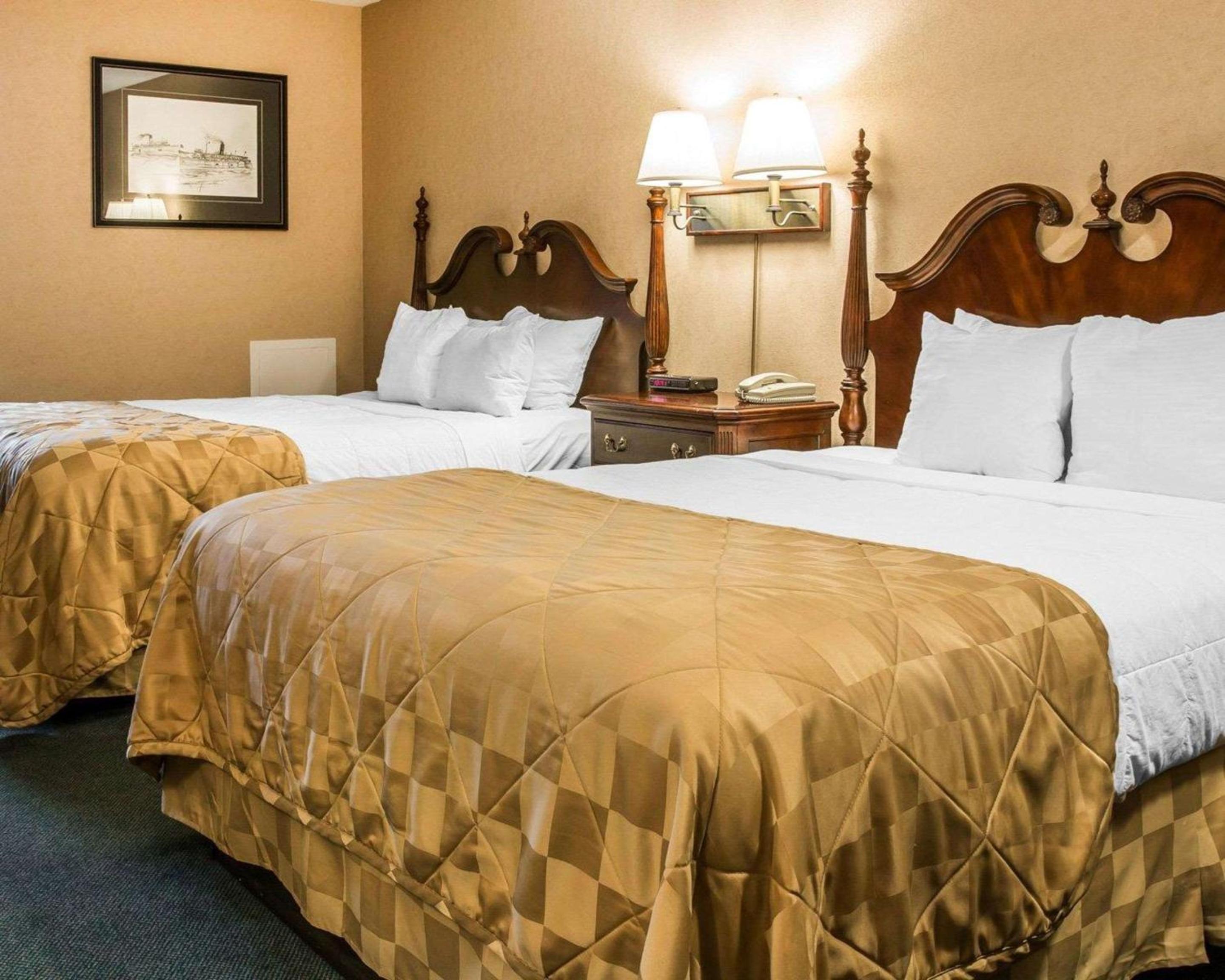 ROOM, 2 QUEEN BEDS