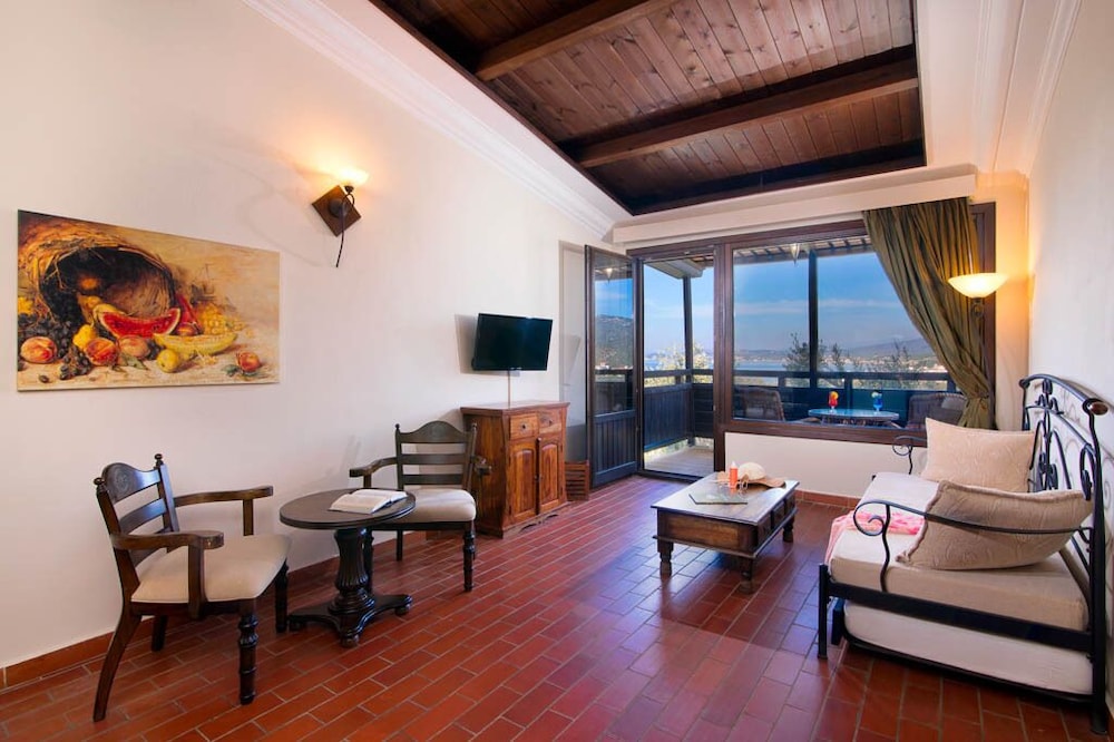 Kallisti Apartment Hotel 21/38