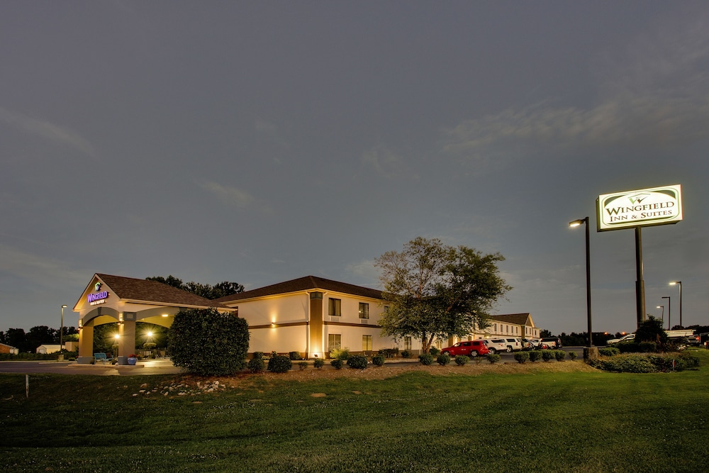 Wingfield Inn Suites 4/49