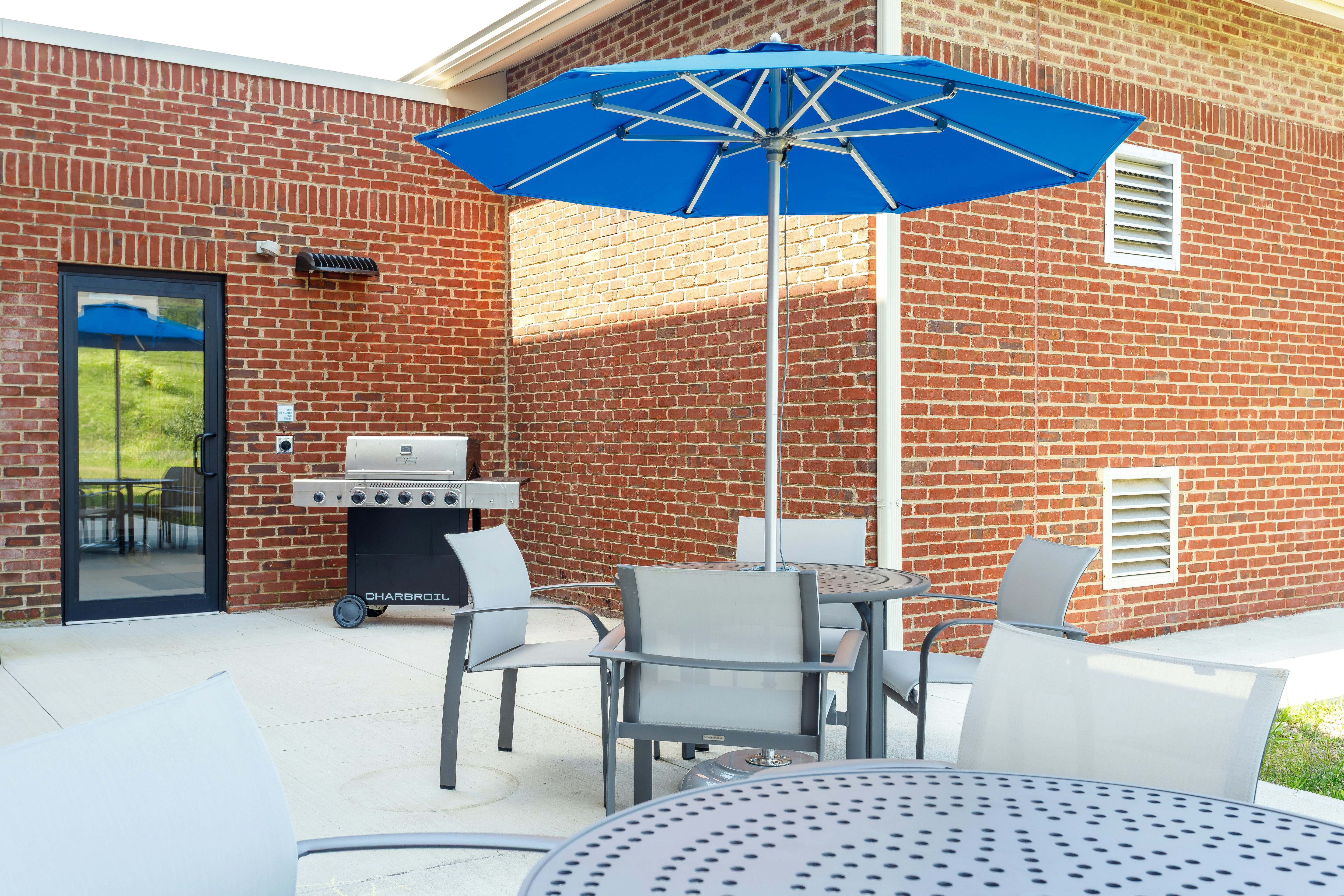 Holiday Inn Express Hotel And Suites Lancaster 41/72