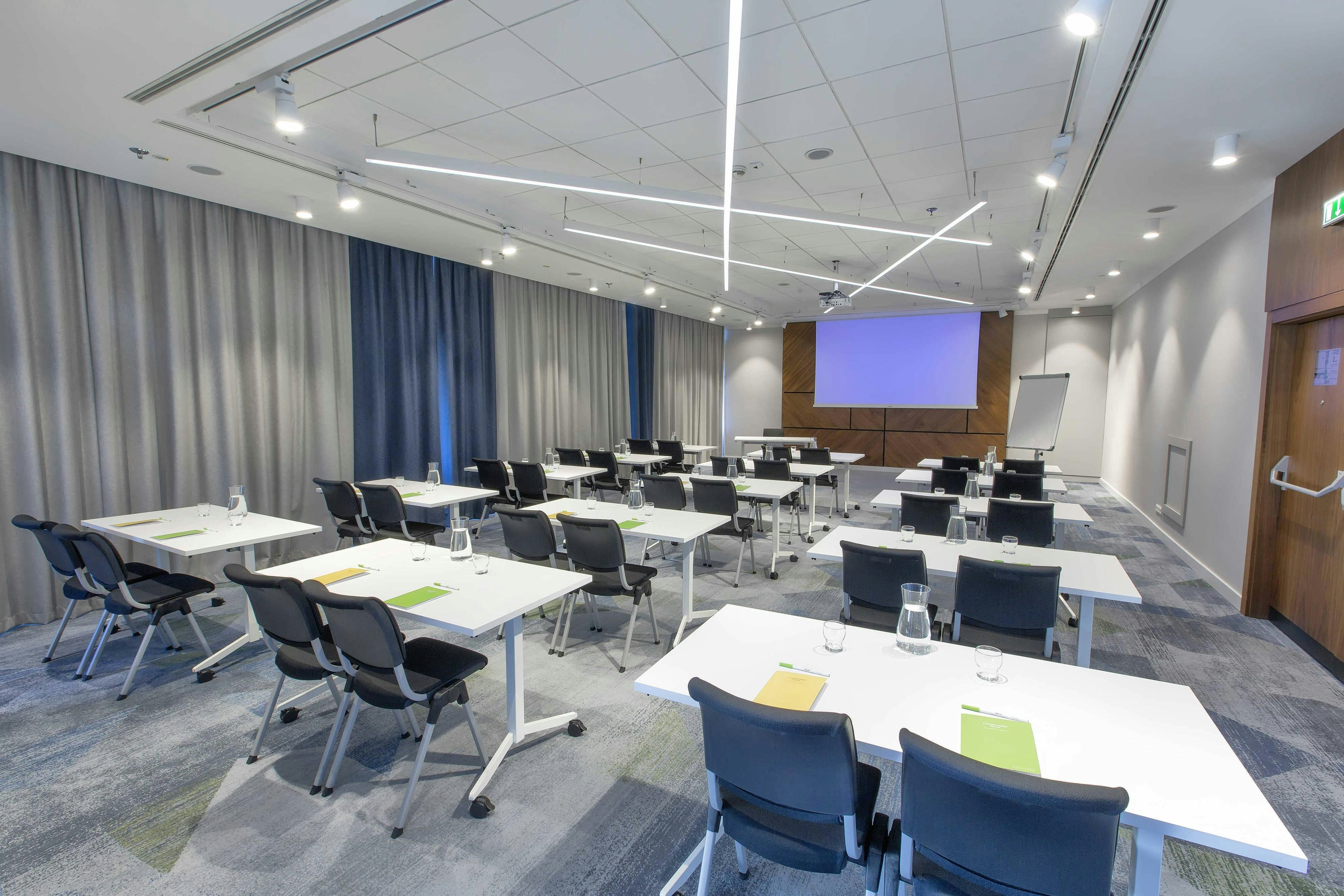 QUBUS HOTEL PRESTIGE KATOWICE 12/22