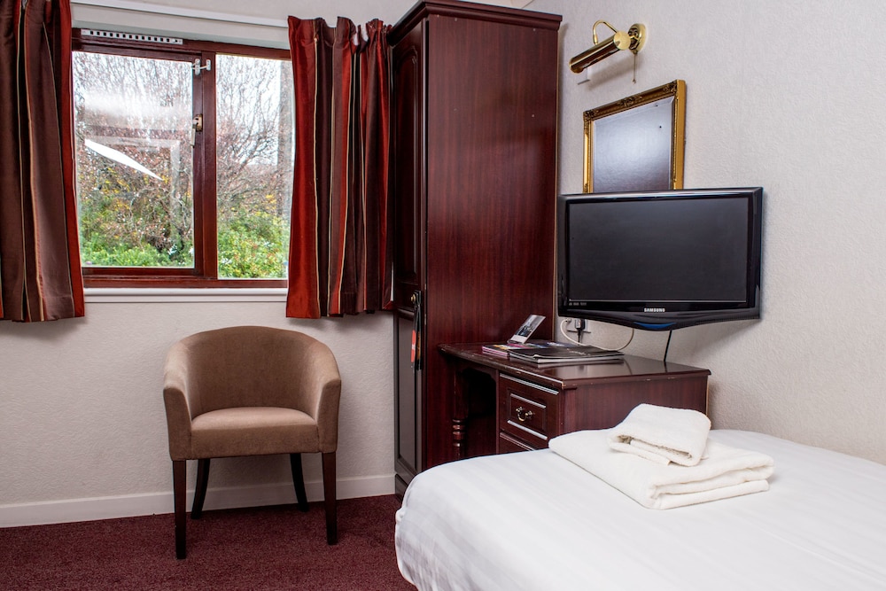 Kyle Hotel 43/49
