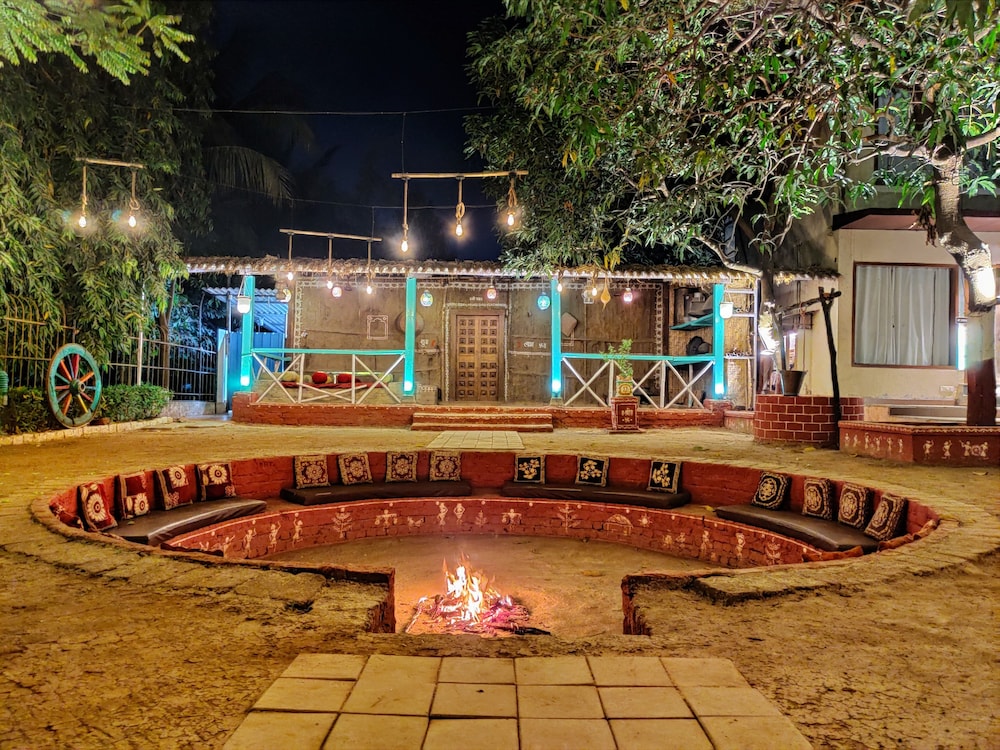 Pushp Vatika Resort & Lawns 3/60